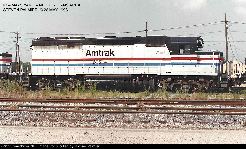 AMTK GP40 654